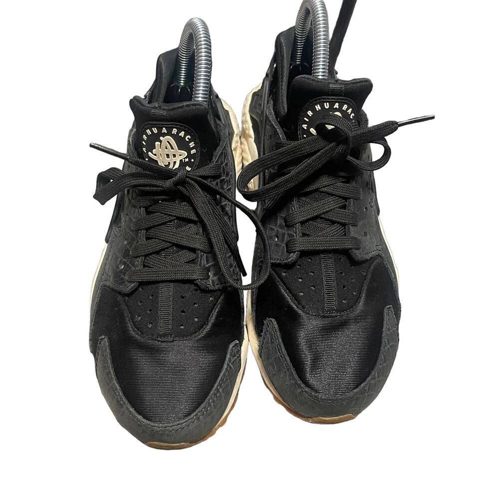 Nike Women's Air Huarache Run Premium 'Black Snakeskin' Sneakers Sz 8